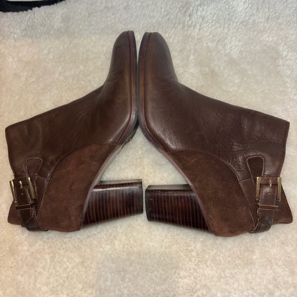 Louise et Cie vasca boots 10 brown suede leather buckle block stacked heel ankle - Picture 4 of 7